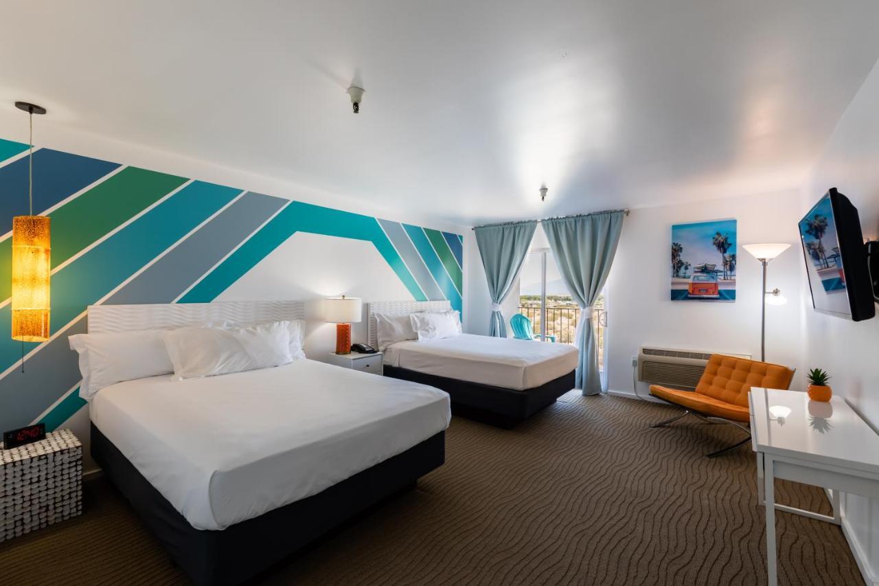 Aqua Soleil Hotel And Mineral Water Spa Дезерт-Хот-Спрингс Экстерьер фото